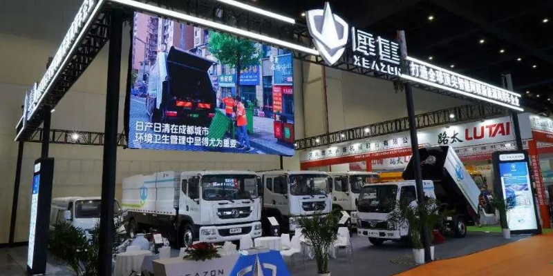 犀重汽车荣耀亮相河南环卫展，旗下新能源环卫车辆实力出圈！